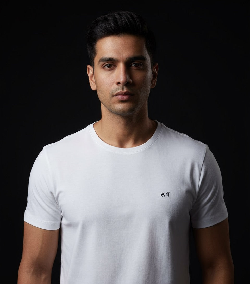 H&M Men’s White Regular Fit Cotton T-Shirt – Classic Round Neck, Short Sleeve
